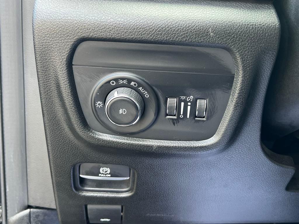 used 2021 Jeep Grand Cherokee L car, priced at $31,160