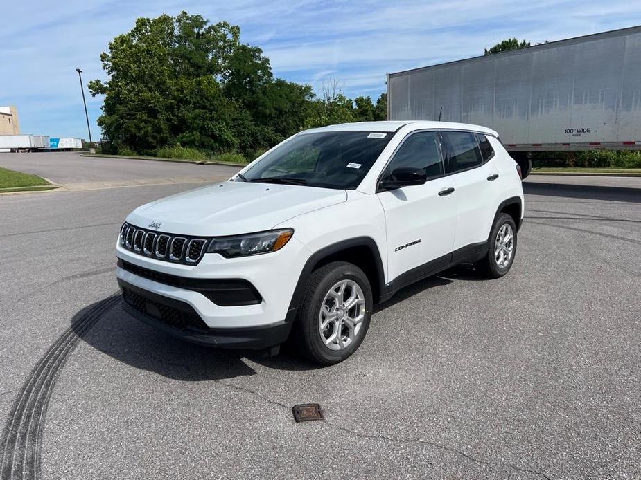 new 2024 Jeep Compass car, priced at $23,330