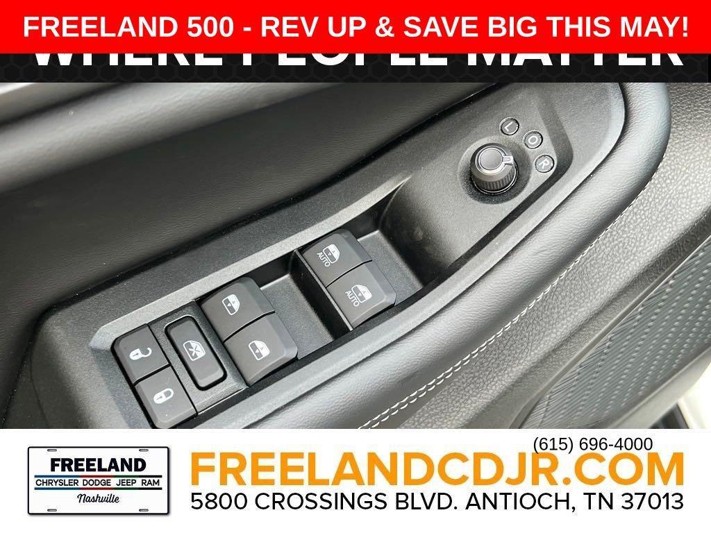 new 2025 Jeep Grand Cherokee L car, priced at $37,251