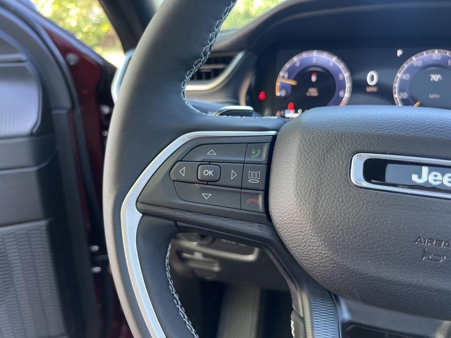 new 2024 Jeep Grand Cherokee car, priced at $41,588