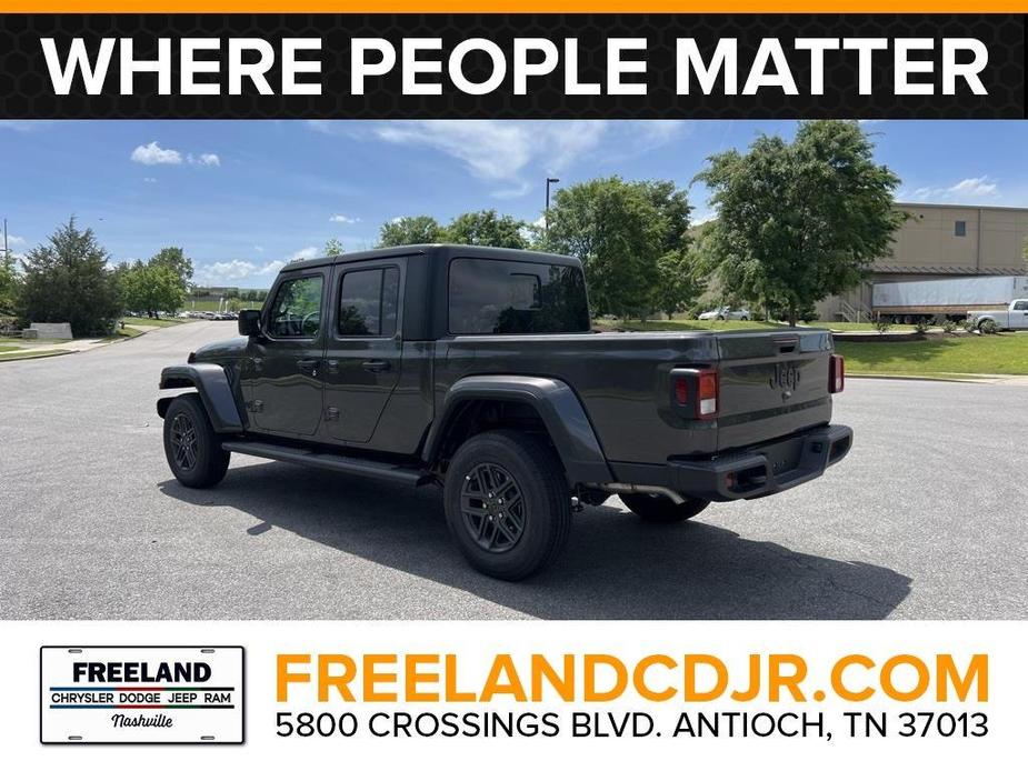 new 2024 Jeep Gladiator car, priced at $42,126