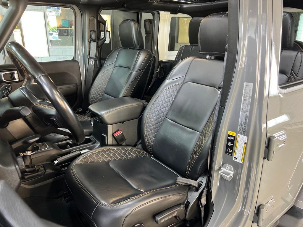 used 2022 Jeep Wrangler Unlimited car, priced at $31,359