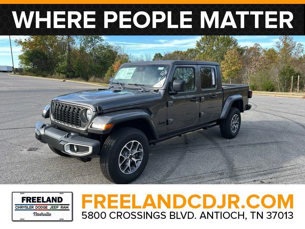 new 2024 Jeep Gladiator car, priced at $41,177