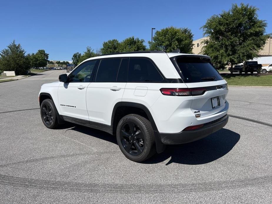 new 2024 Jeep Grand Cherokee car, priced at $50,771