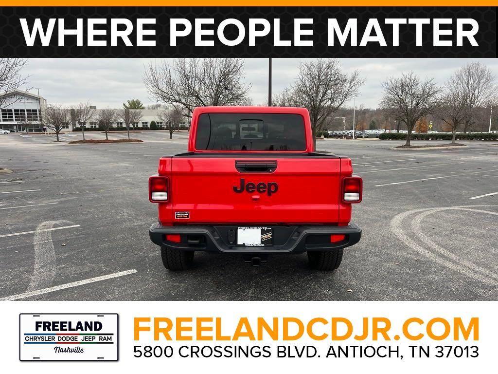 new 2025 Jeep Gladiator car, priced at $42,609