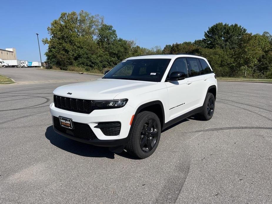 new 2024 Jeep Grand Cherokee car, priced at $41,948