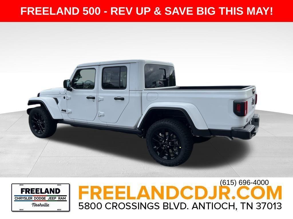 new 2025 Jeep Gladiator car, priced at $41,302