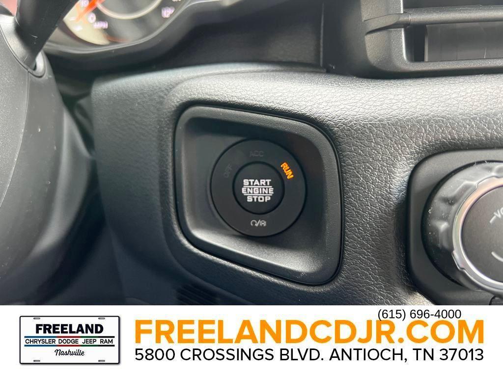 new 2025 Jeep Gladiator car, priced at $41,302