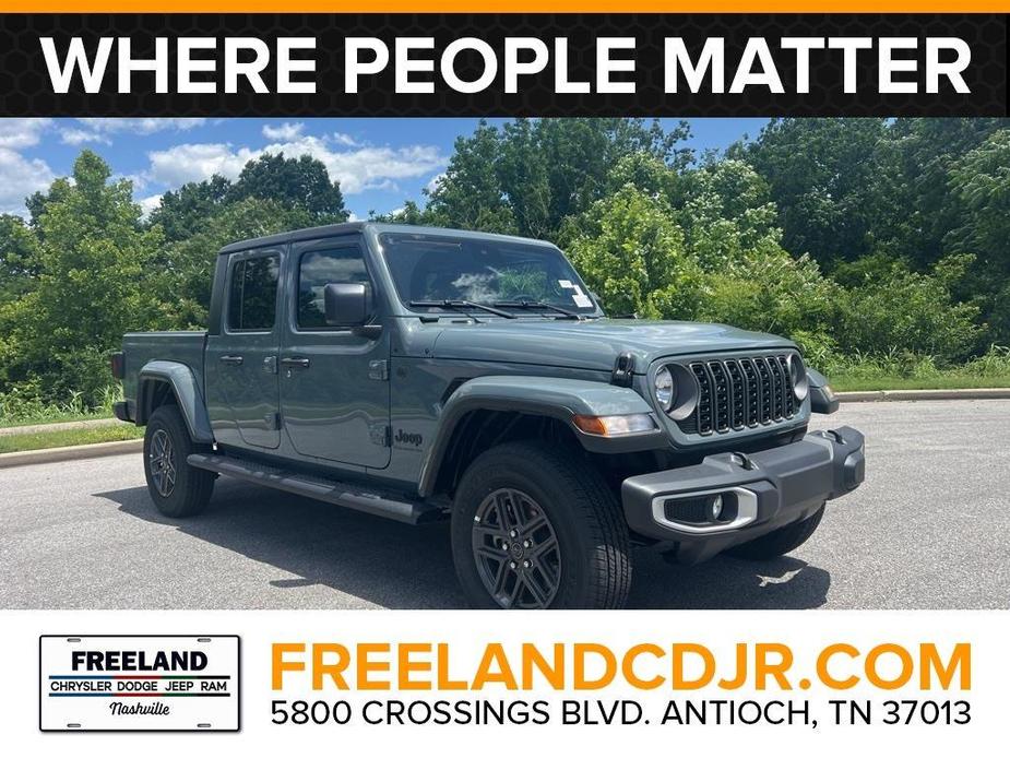 new 2024 Jeep Gladiator car, priced at $42,626