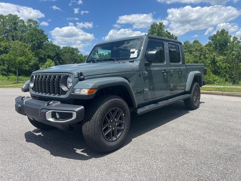 new 2024 Jeep Gladiator car, priced at $43,344