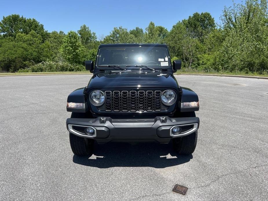new 2024 Jeep Gladiator car, priced at $45,697