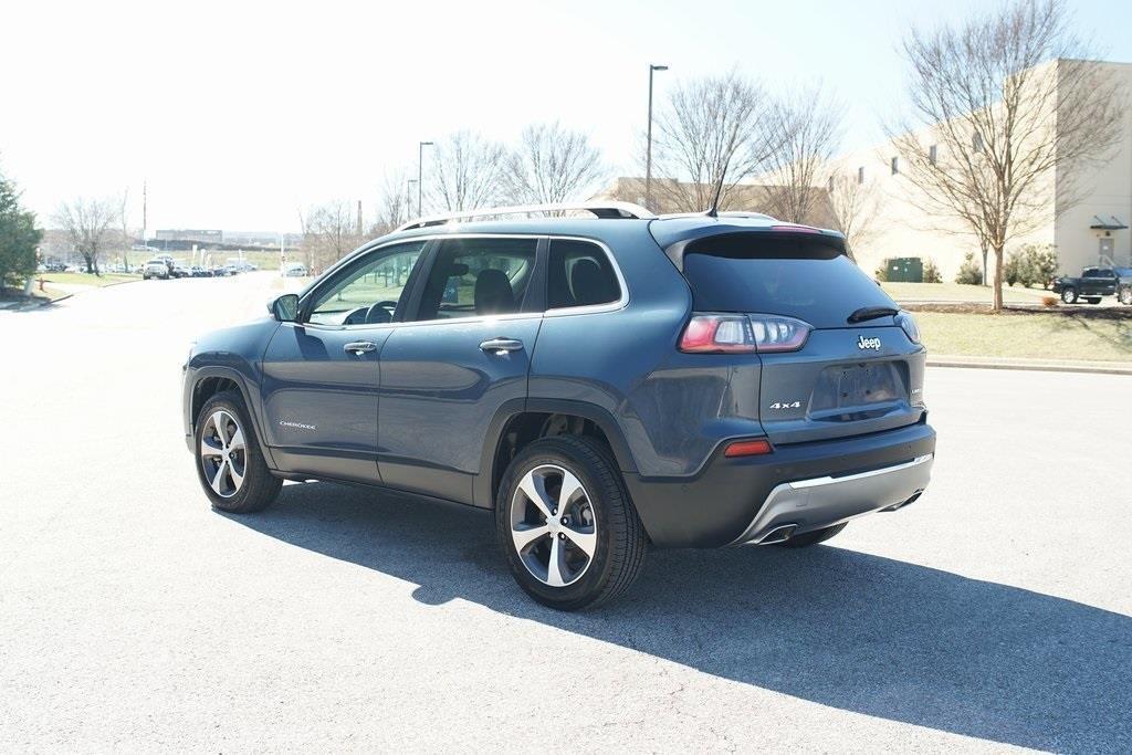 used 2021 Jeep Cherokee car, priced at $22,995