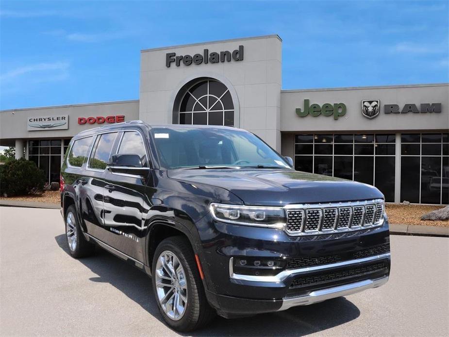 new 2023 Jeep Grand Wagoneer L car, priced at $93,286