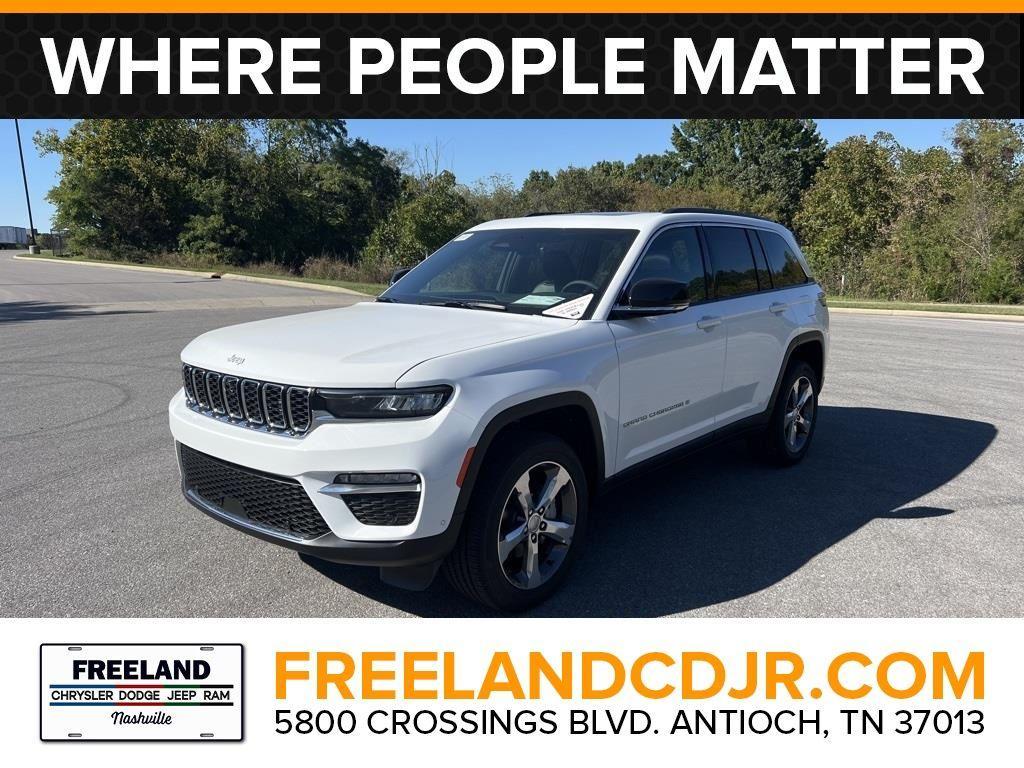 new 2025 Jeep Grand Cherokee car, priced at $49,656