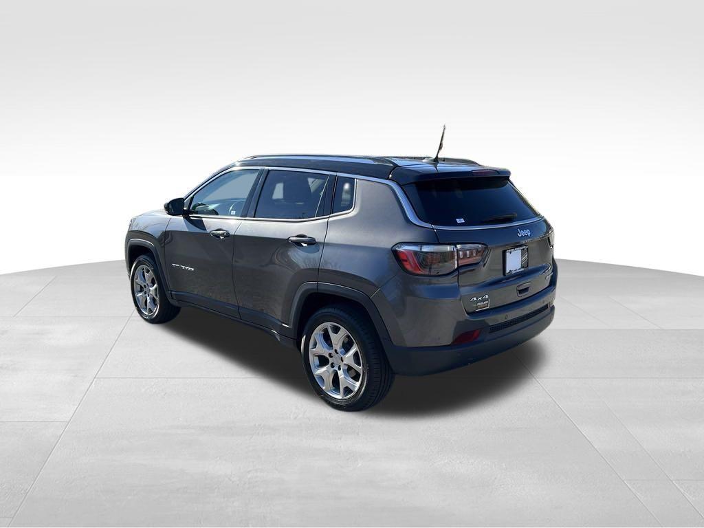 used 2022 Jeep Compass car, priced at $21,250