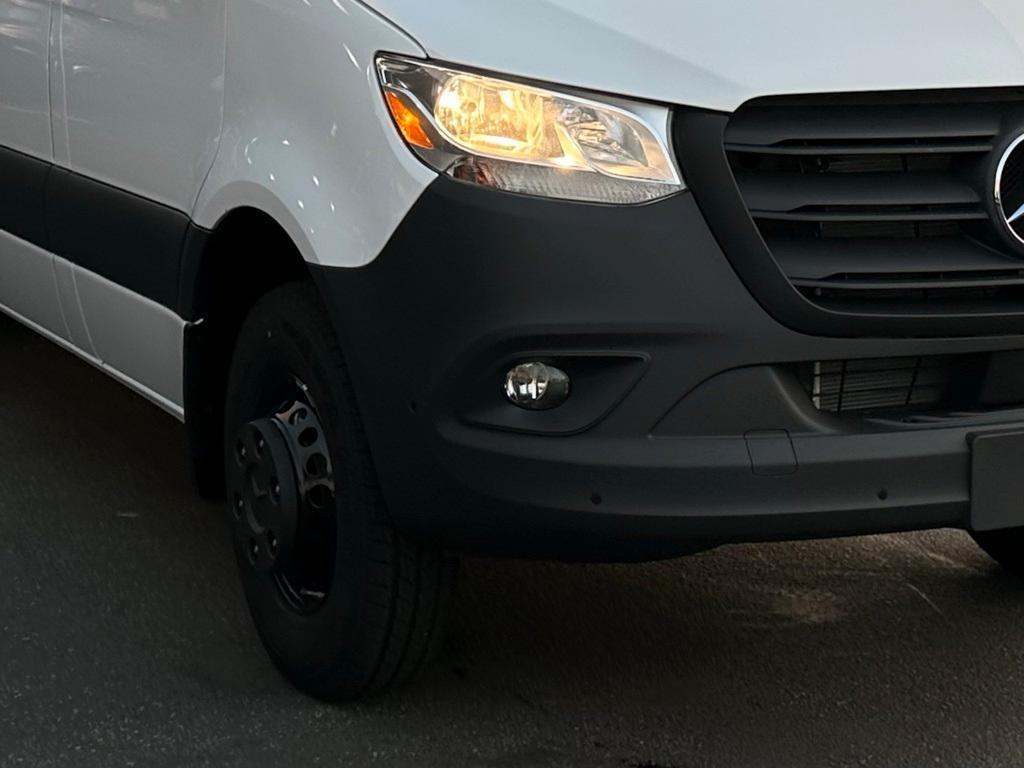 new 2025 Mercedes-Benz Sprinter 3500 car, priced at $78,231