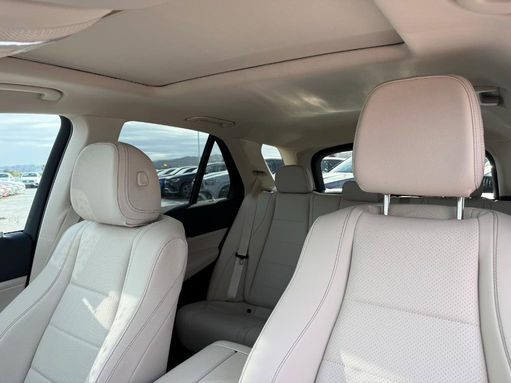 new 2026 Mercedes-Benz GLE 450 car, priced at $74,865