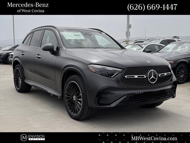 new 2024 Mercedes-Benz GLC 300 car, priced at $70,265