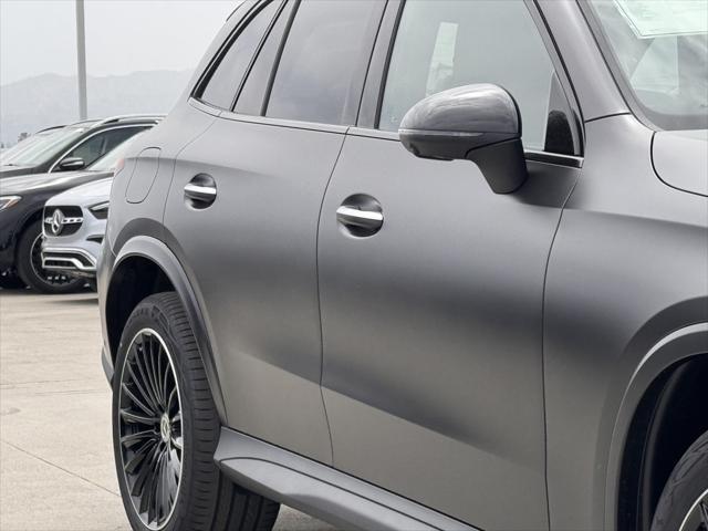 new 2024 Mercedes-Benz GLC 300 car, priced at $70,265