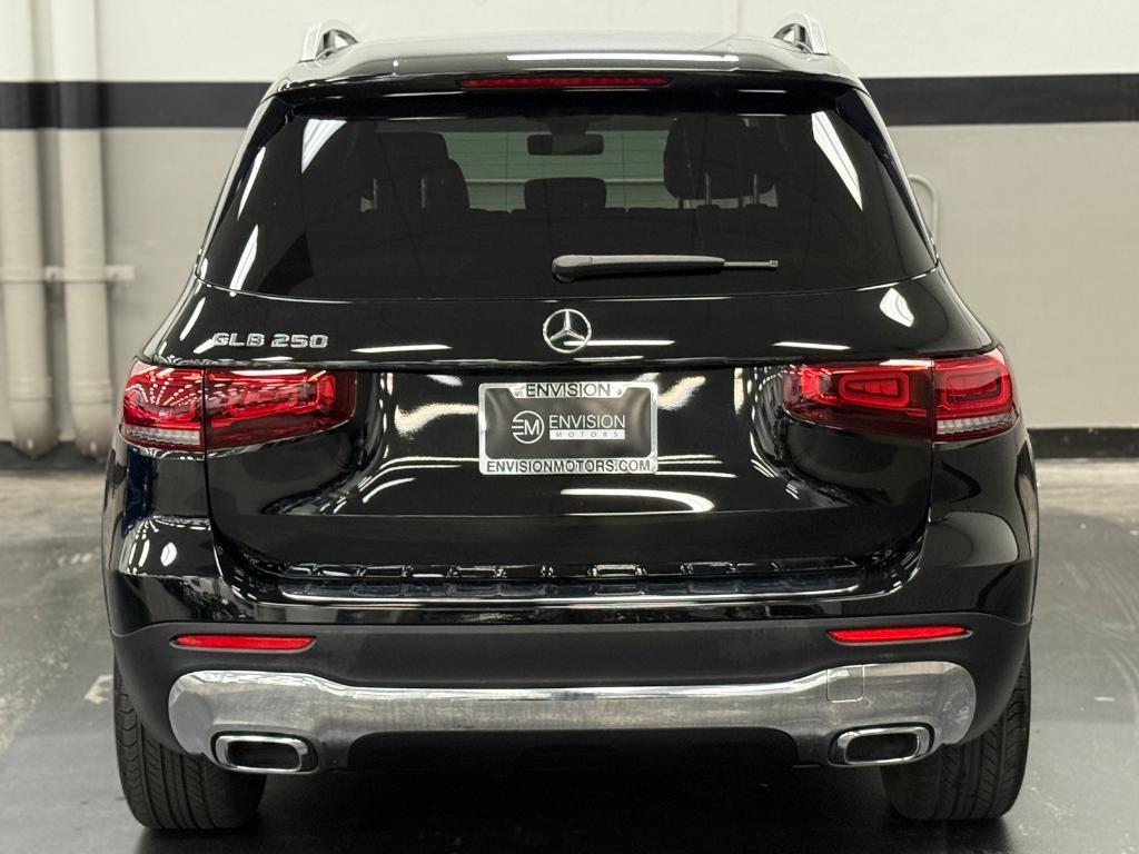 used 2021 Mercedes-Benz GLB 250 car, priced at $24,999
