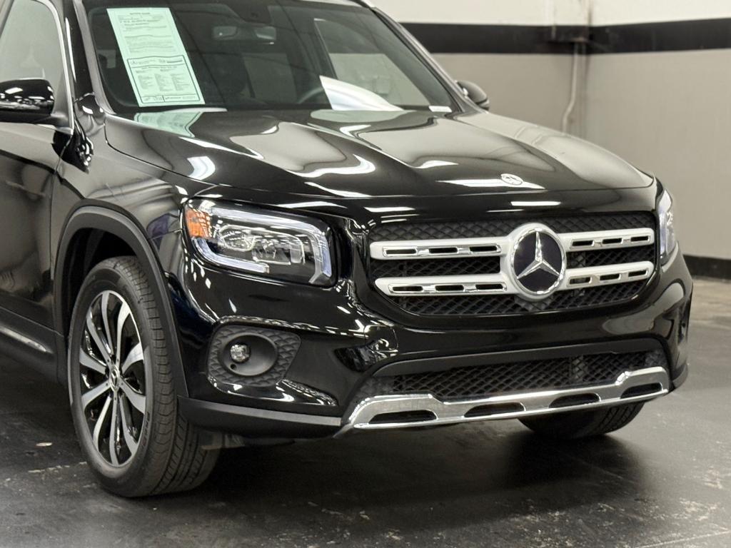 used 2021 Mercedes-Benz GLB 250 car, priced at $24,999
