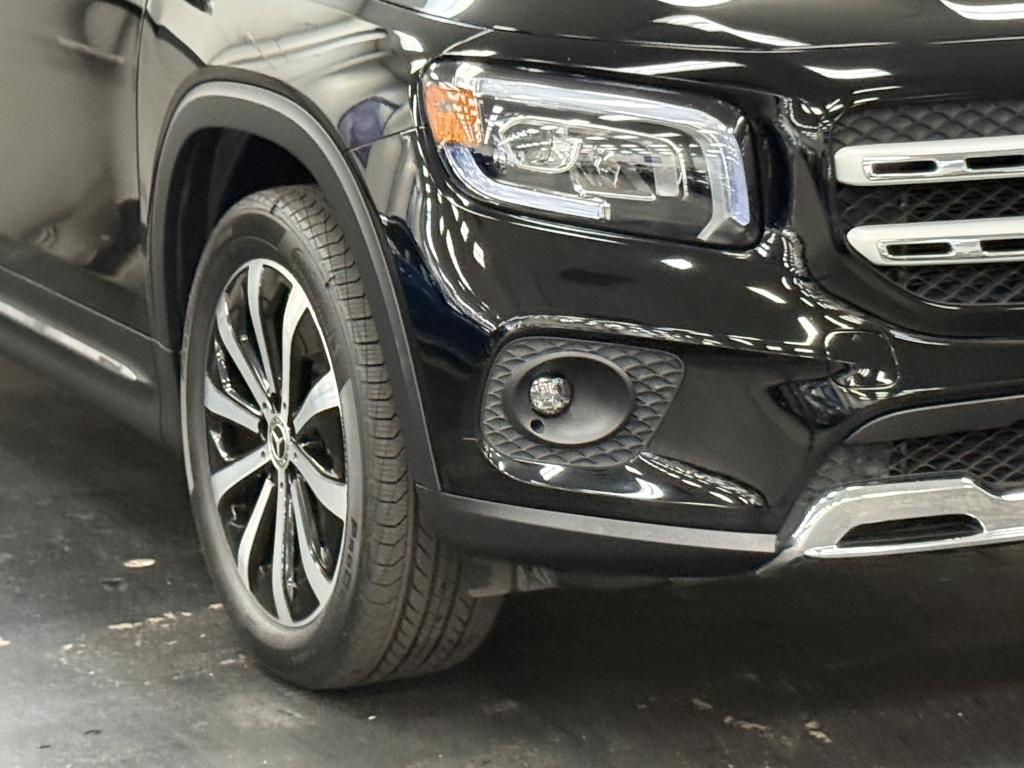 used 2021 Mercedes-Benz GLB 250 car, priced at $24,999