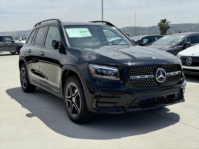 new 2024 Mercedes-Benz GLB 250 car, priced at $53,200