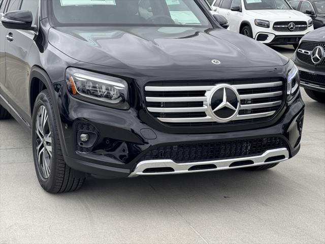 new 2024 Mercedes-Benz GLB 250 car, priced at $49,490