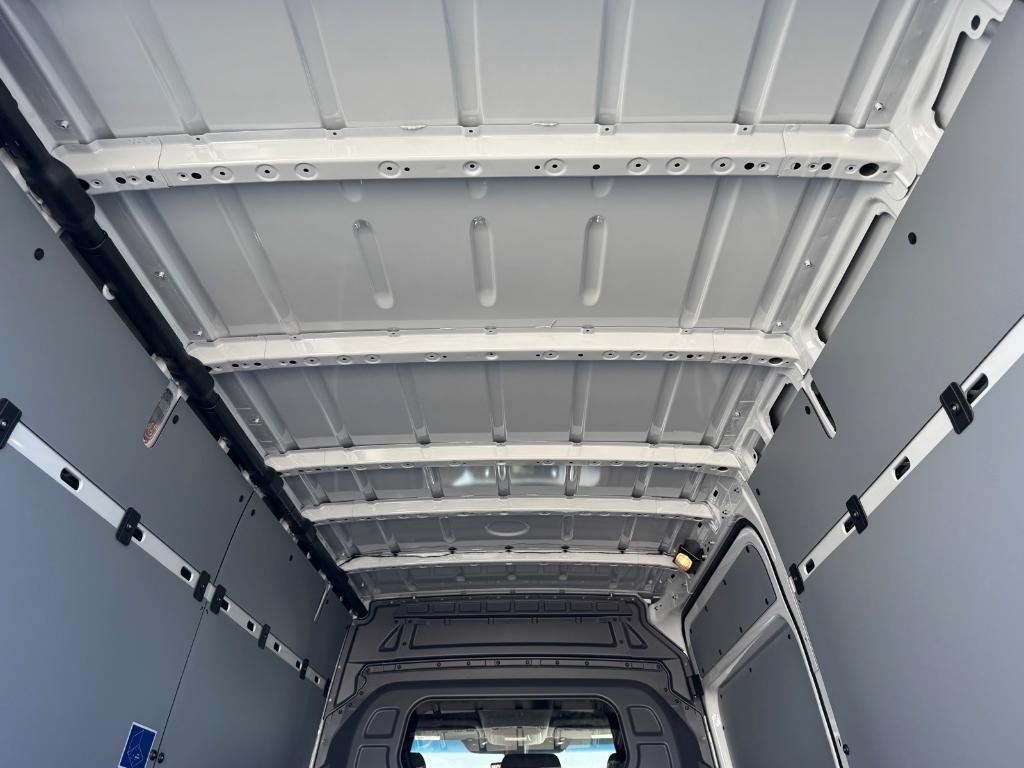 new 2025 Mercedes-Benz Sprinter 2500 car, priced at $66,762