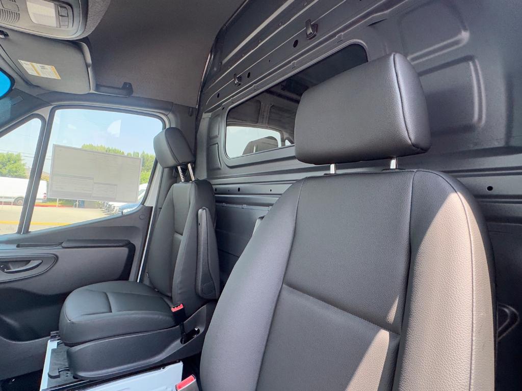 new 2025 Mercedes-Benz Sprinter 2500 car, priced at $67,905