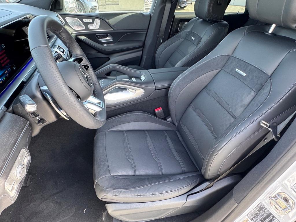 new 2025 Mercedes-Benz AMG GLE 53 car, priced at $101,575