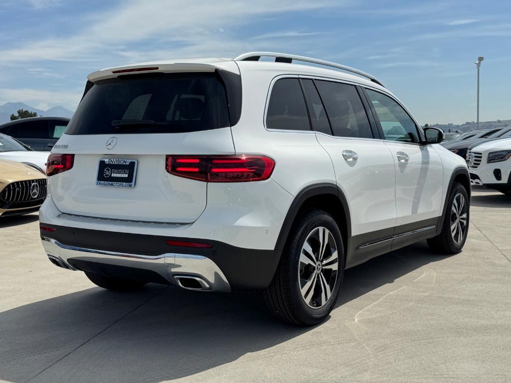 new 2026 Mercedes-Benz GLB 250 car, priced at $48,205