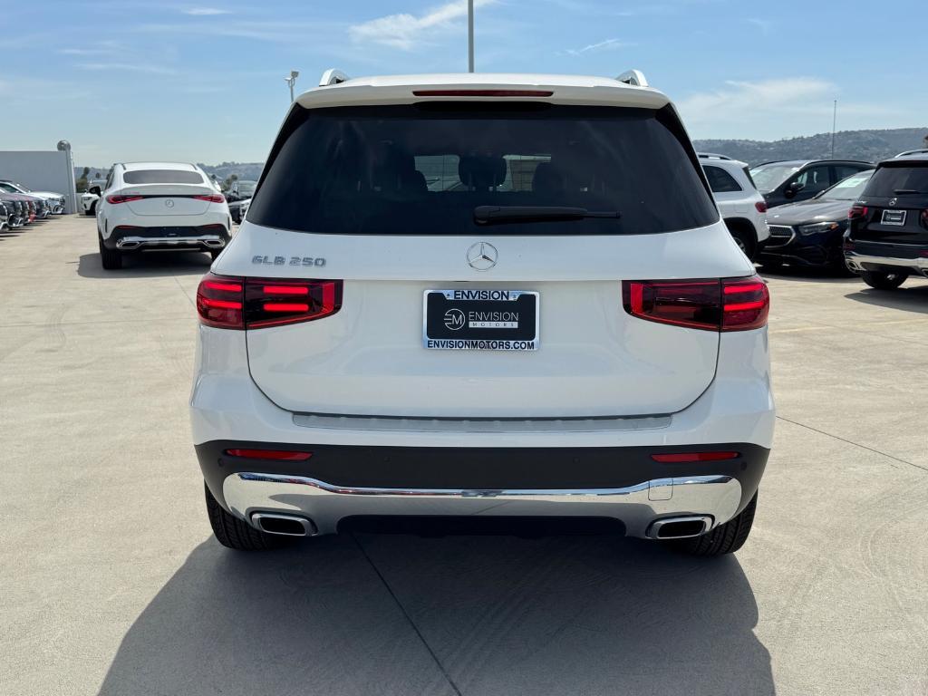 new 2026 Mercedes-Benz GLB 250 car, priced at $48,205
