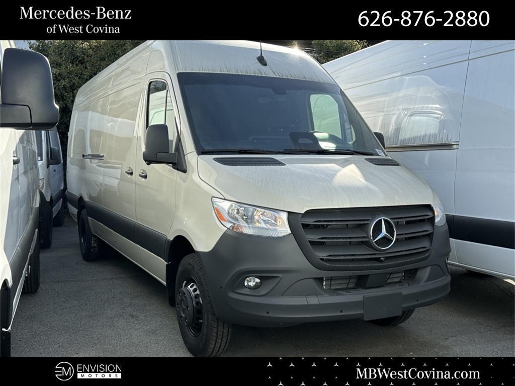 new 2025 Mercedes-Benz Sprinter 3500 car, priced at $78,231