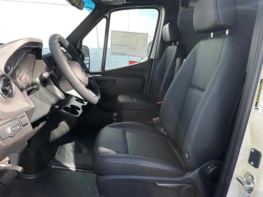 new 2025 Mercedes-Benz Sprinter 3500 car, priced at $78,231