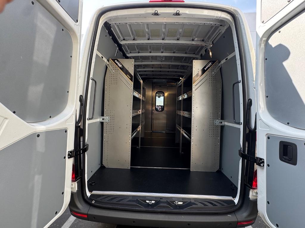 new 2026 Mercedes-Benz Sprinter 2500 car, priced at $78,617