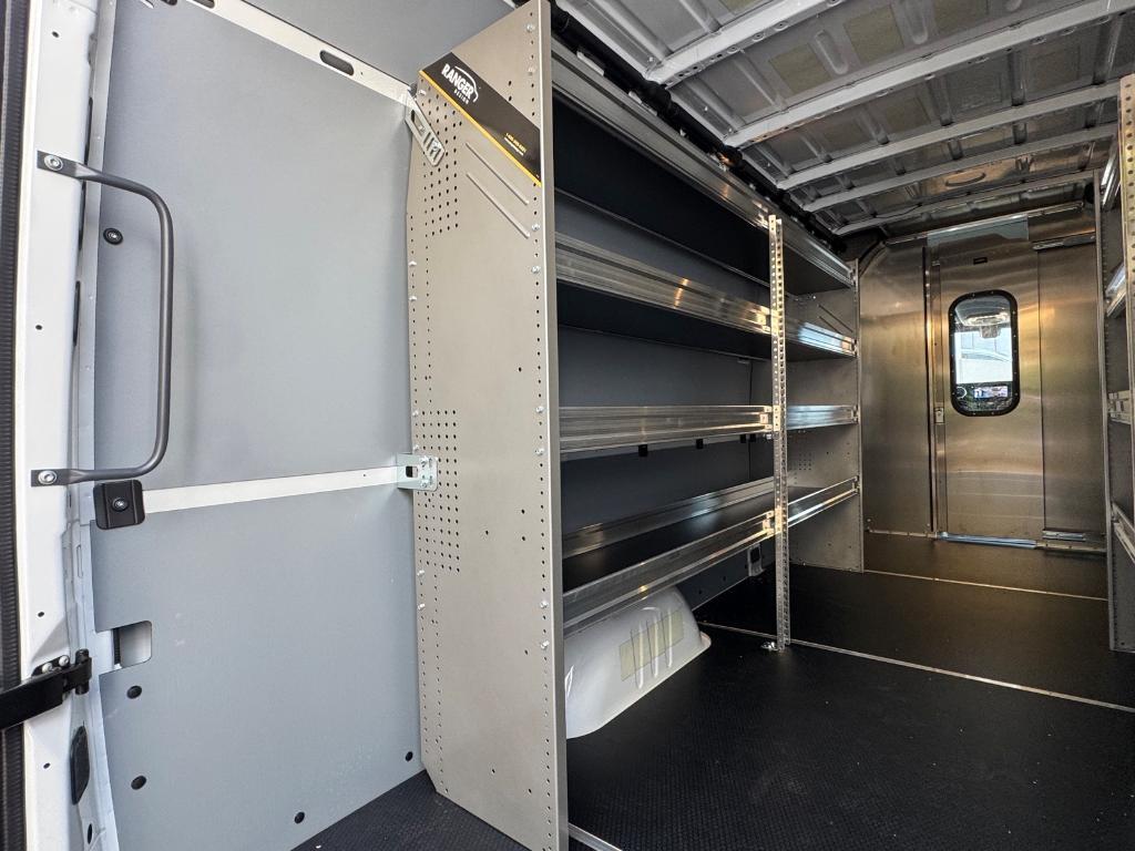 new 2026 Mercedes-Benz Sprinter 2500 car, priced at $78,617