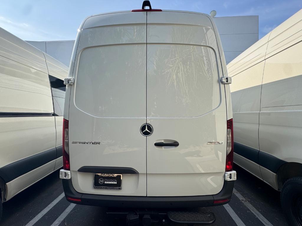 new 2026 Mercedes-Benz Sprinter 2500 car, priced at $78,617