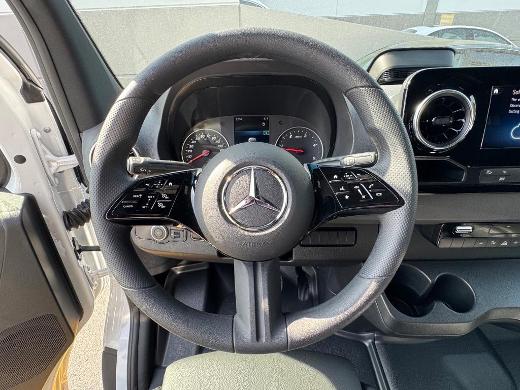 new 2026 Mercedes-Benz Sprinter 2500 car, priced at $78,617