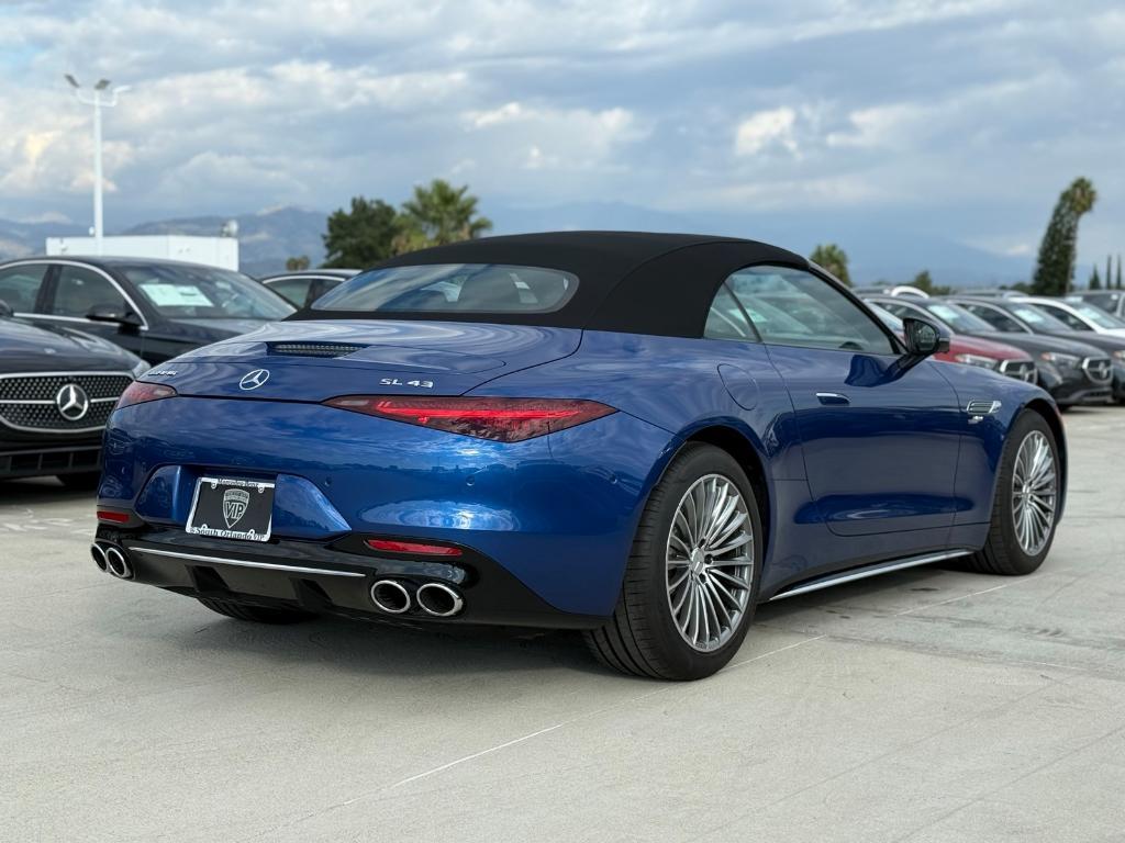 new 2025 Mercedes-Benz AMG SL 43 car, priced at $117,520