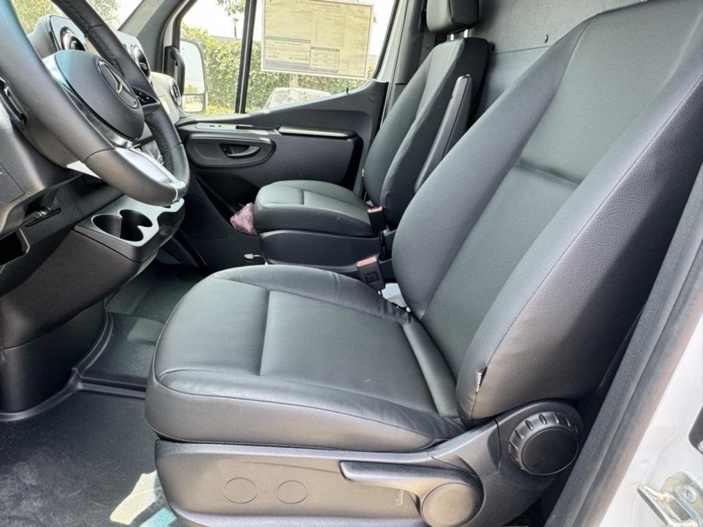 new 2024 Mercedes-Benz eSprinter 2500 car, priced at $83,414