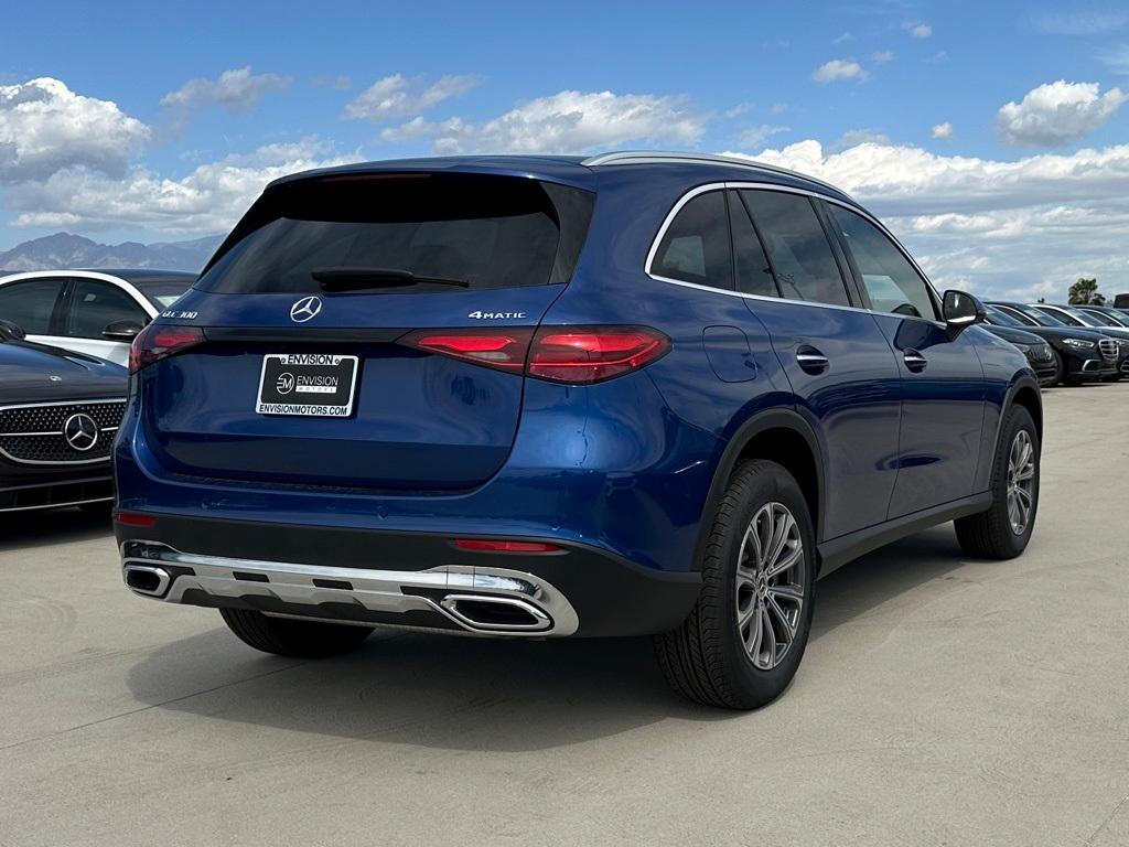 new 2025 Mercedes-Benz GLC 300 car, priced at $57,295