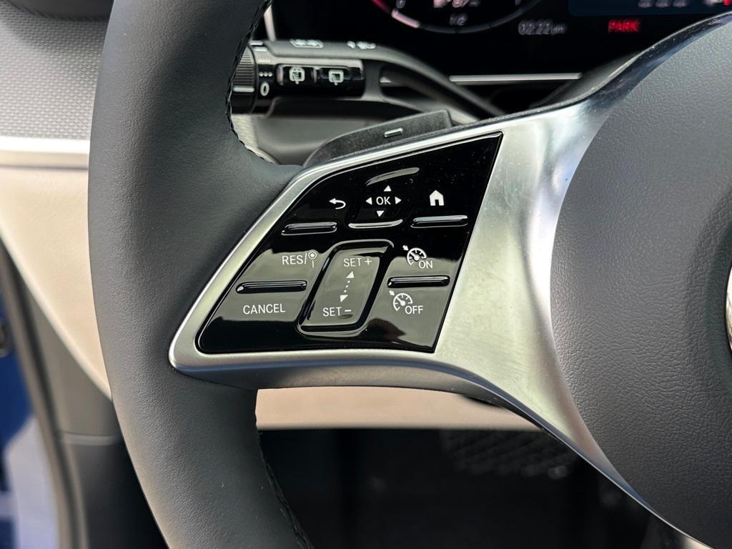 new 2025 Mercedes-Benz GLC 300 car, priced at $57,295