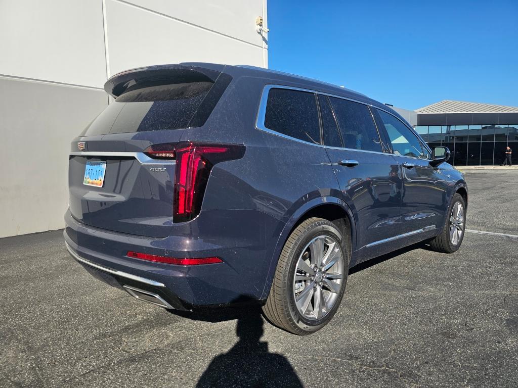 used 2025 Cadillac XT6 car, priced at $47,289