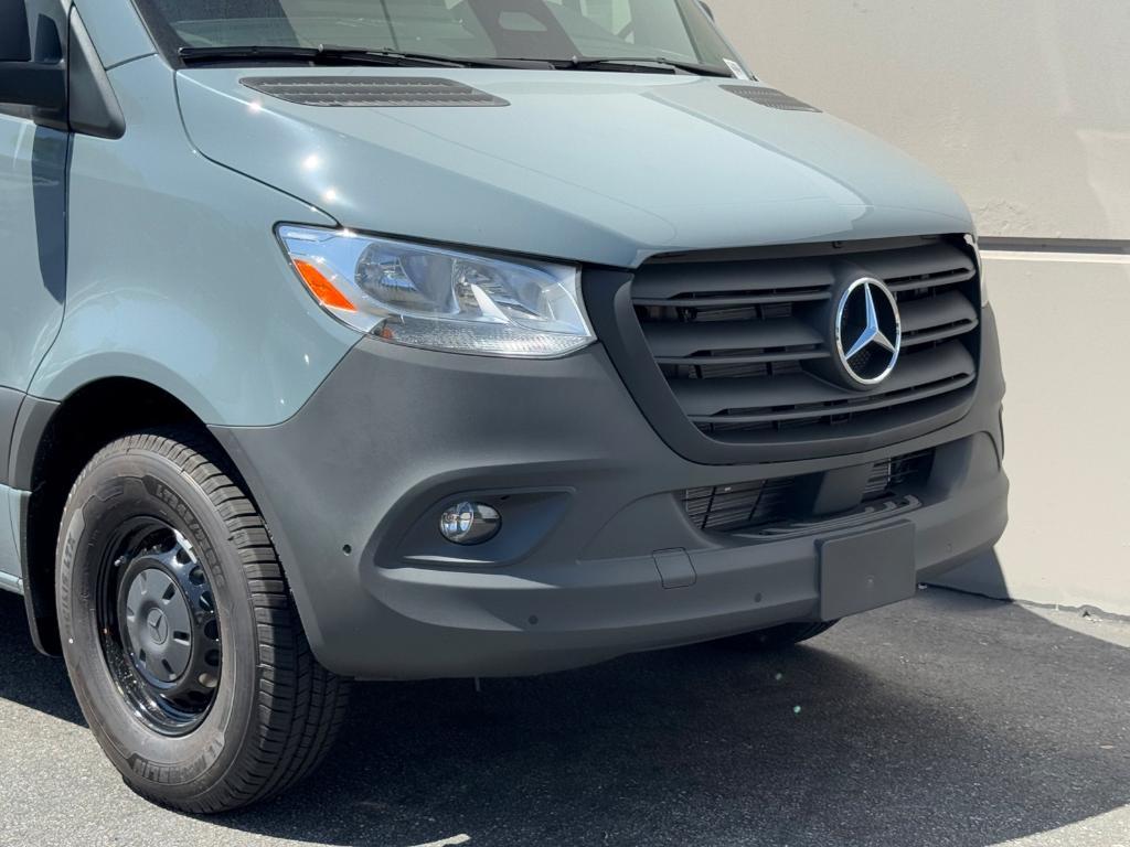 new 2025 Mercedes-Benz Sprinter 2500 car, priced at $68,259