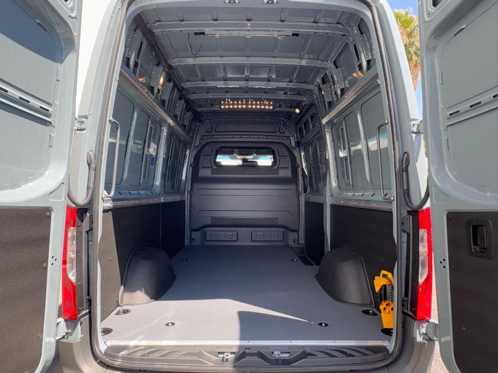 new 2025 Mercedes-Benz Sprinter 2500 car, priced at $68,259