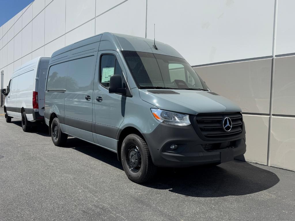 new 2025 Mercedes-Benz Sprinter 2500 car, priced at $68,259