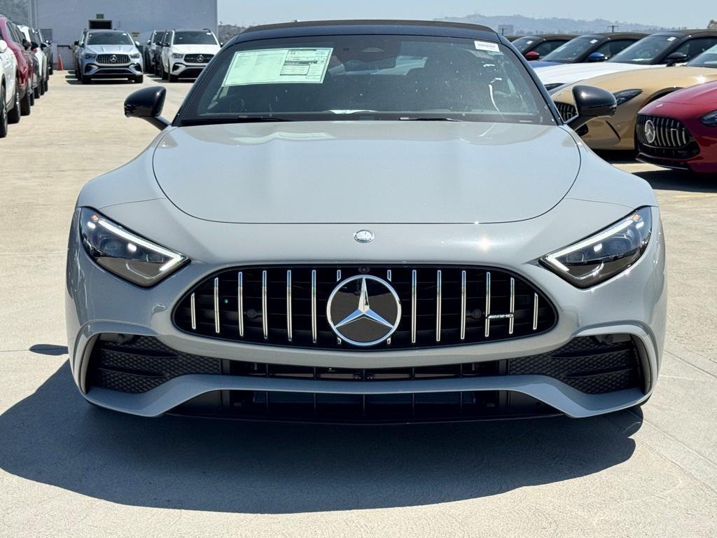 new 2025 Mercedes-Benz AMG SL 43 car, priced at $122,540