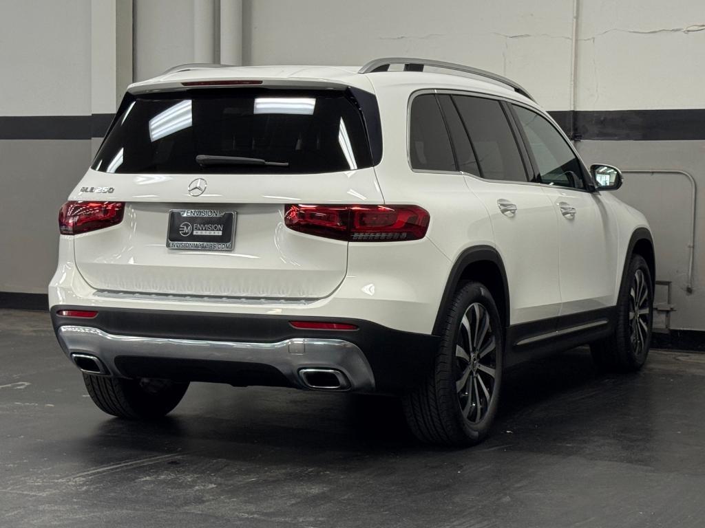 used 2022 Mercedes-Benz GLB 250 car, priced at $22,555