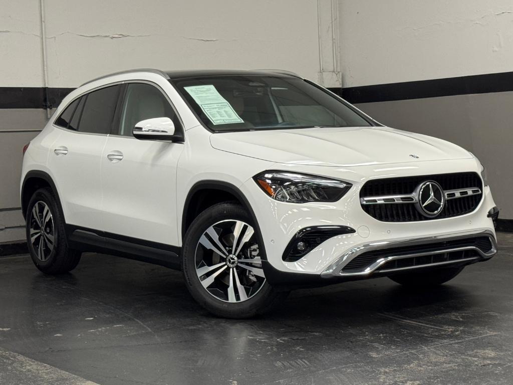 used 2025 Mercedes-Benz GLA 250 car, priced at $42,999